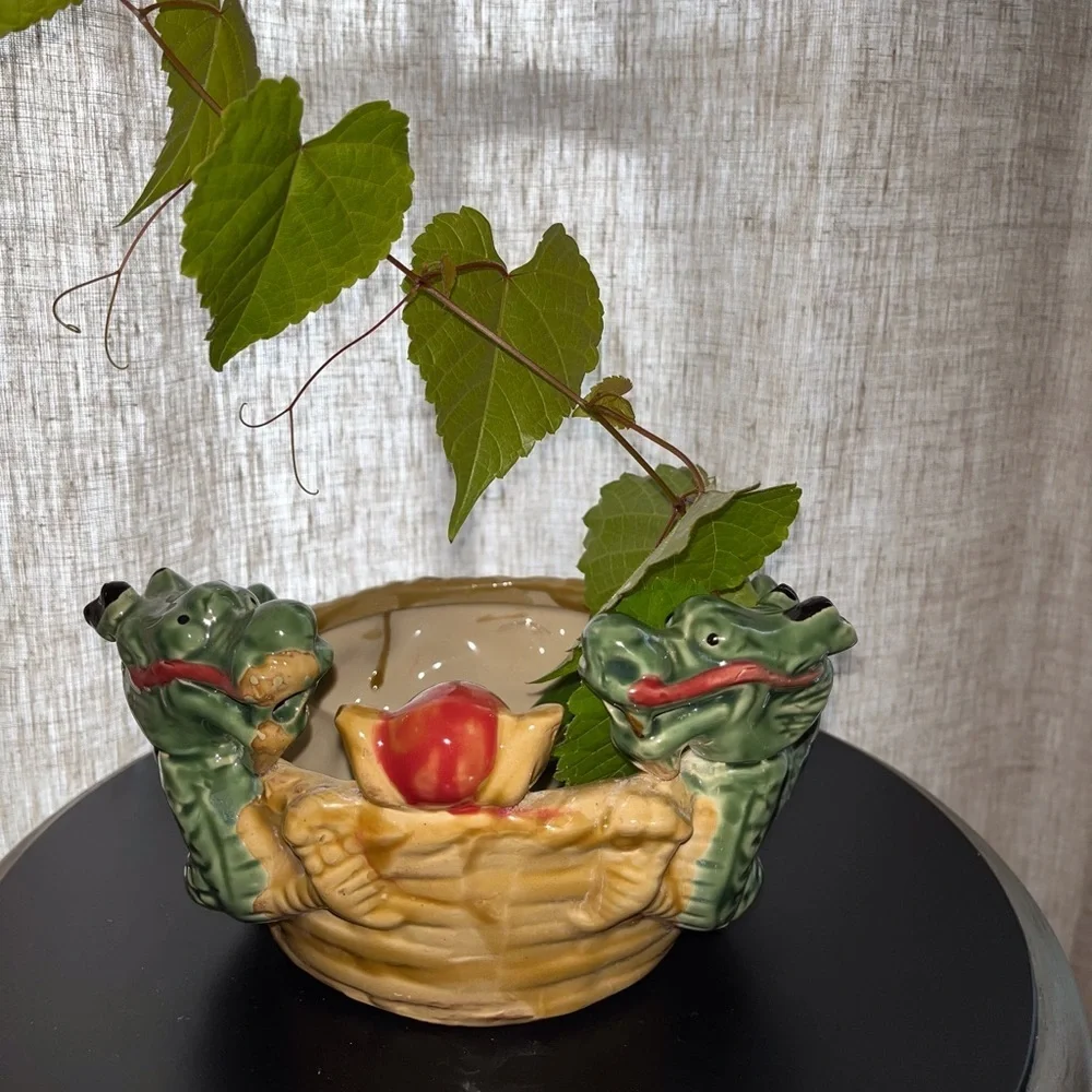 Vintage Majolica style Chinese dragon Pottery planter bowl